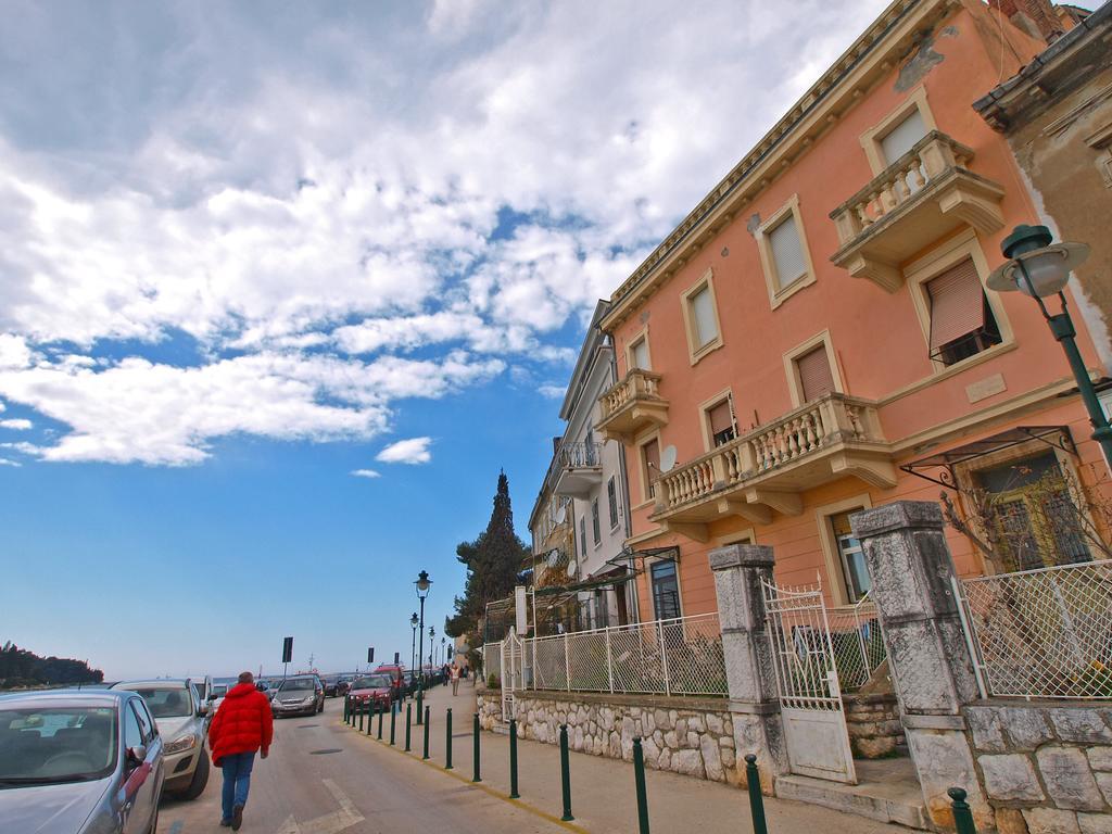 Apartments By The Sea 1050 罗维尼 外观 照片